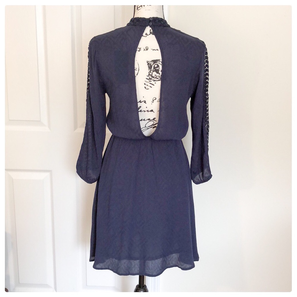 Last One!!❤️Get yours now! - Navy Dress❤️ - Picture 7 of 8